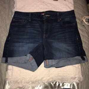 Tommy Hilfiger Midi Jean Shorts